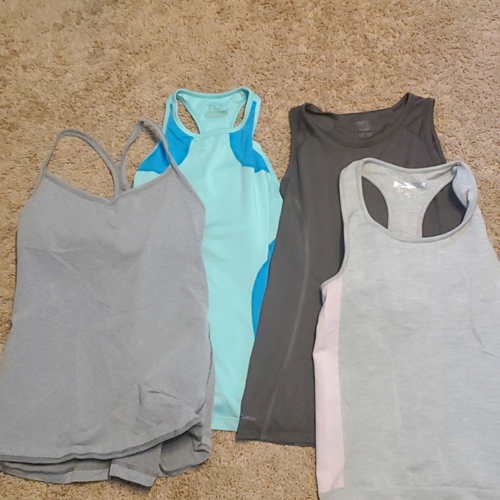 4 Athletic Tank Lot - Columbia, FILA, YogaSchmoga, F21